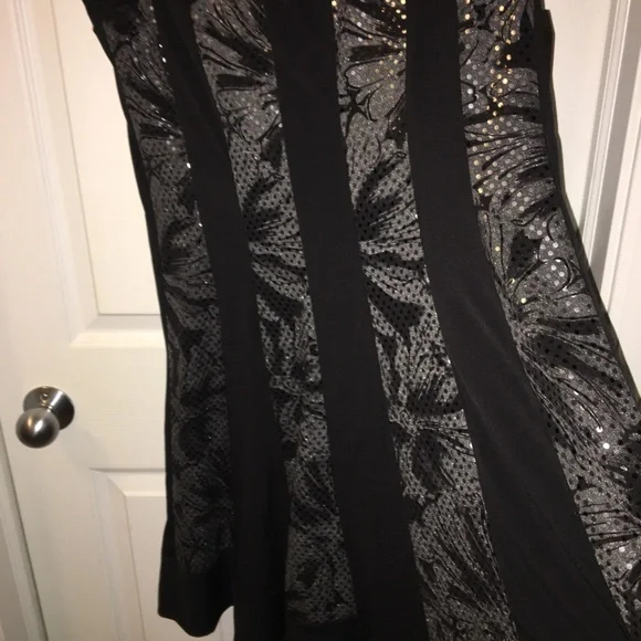 CONNECTED APPAREL NWT AUTHENTIC BLACK WITH SILVER GLITTER DOTS SLEEVELESS DRESS - Picture 7 of 11